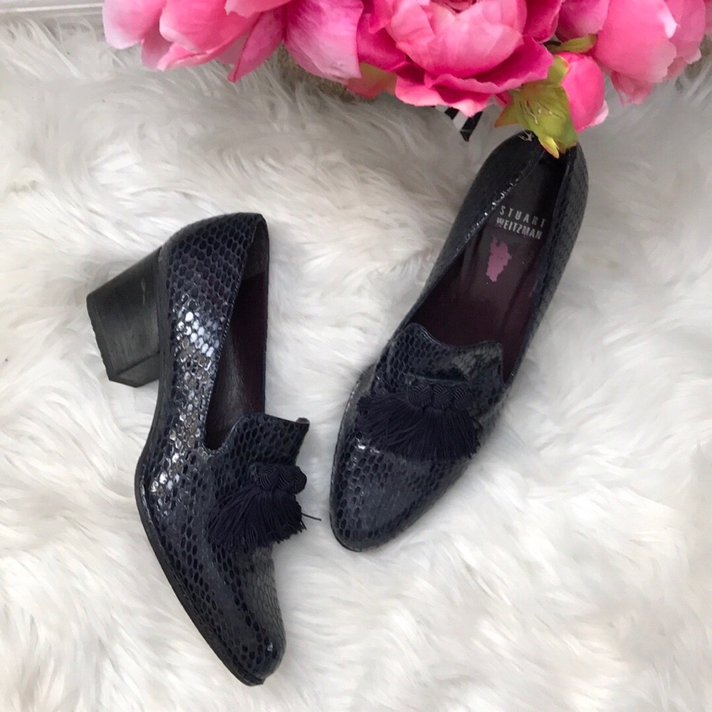 Stuart Weitzman vintage razmataz navy loafer heels